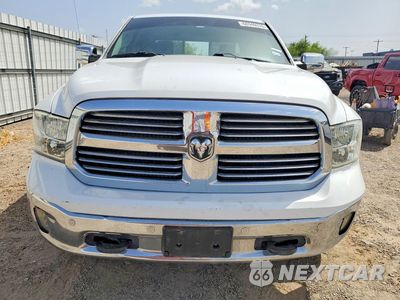 Piąte zdjęcie samochodu w środku: 2016 RAM 1500 SLT VIN:1C6RR7LM7GS303979 - miniatura