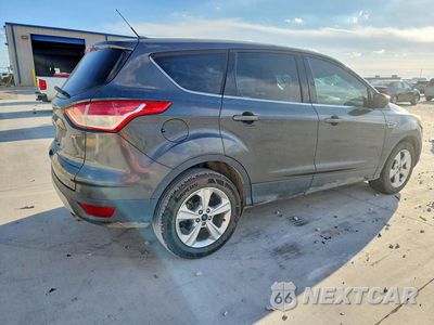 Trzecie zdjęcie samochodu z tyłu: 2016 FORD ESCAPE SE VIN:1FMCU0G71GUB06749 - miniatura