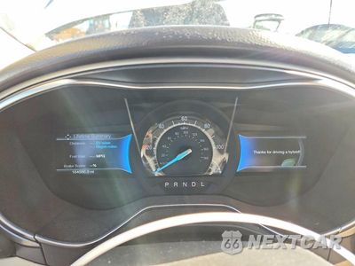 Zdjęcie 9 z 12 samochodu: 2013 FORD FUSION SE HYBRID VIN:3FA6P0LU9DR371626 - miniatura