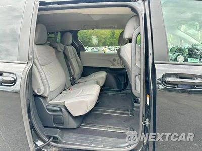 Zdjęcie 6 z 10 samochodu: 2026 TOYOTA SIENNA LE VIN:5TDKRKEC9TS298188 - miniatura
