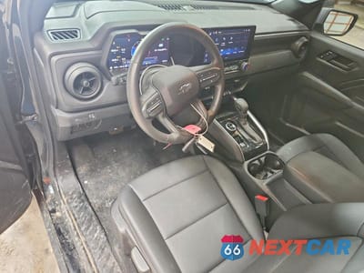 Zdjęcie 8 z 12 samochodu: 2024 CHEVROLET COLORADO TRAIL BOSS VIN:1GCPTEEK5R1296007 - miniatura