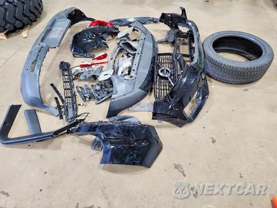 Zdjęcie 12 z 13 samochodu: 2019 VOLVO XC40 T5 MOMENTUM VIN:YV4162XZ0K2005741 - miniatura