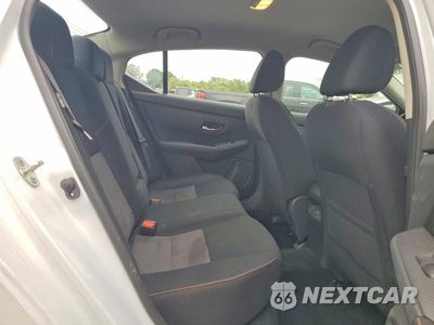 Zdjęcie 10 z 13 samochodu: 2021 NISSAN SENTRA SR VIN:3N1AB8DV4MY203667 - miniatura