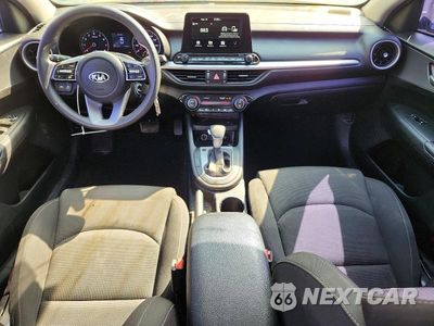 Zdjęcie 8 z 12 samochodu: 2019 KIA FORTE LXS VIN:3KPF24AD9KE102503 - miniatura