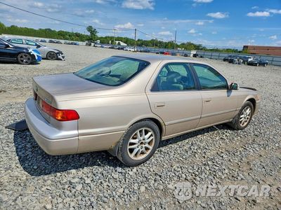 Trzecie zdjęcie samochodu z tyłu: 2000 TOYOTA CAMRY XLE V6 VIN:4T1BF28K1YU957214 - miniatura
