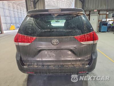 Zdjęcie 6 z 14 samochodu: 2014 TOYOTA SIENNA LE VIN:5TDKK3DC0ES443844 - miniatura