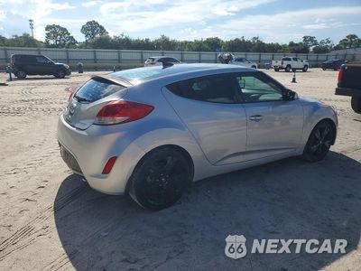 Trzecie zdjęcie samochodu z tyłu: 2017 HYUNDAI VELOSTER VALUE EDITION VIN:KMHTC6AD0HU317642 - miniatura
