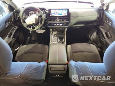 Zdjęcie 8 z 13 samochodu: 2026 NISSAN PATHFINDER SV VIN:5N1DR3BE0TC233232 - miniatura