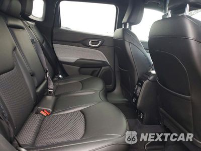 Zdjęcie 11 z 13 samochodu: 2024 JEEP COMPASS LATITUDE VIN:3C4NJDBN6RT120677 - miniatura