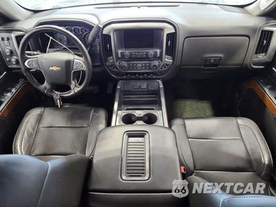 Zdjęcie 8 z 12 samochodu: 2018 CHEVROLET SILVERADO K1500 LTZ VIN:3GCUKSEC8JG110513 - miniatura
