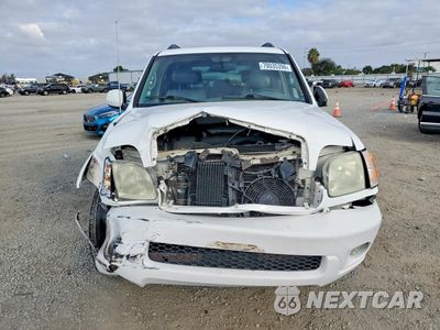 Piąte zdjęcie samochodu w środku: 2003 TOYOTA SEQUOIA LIMITED VIN:5TDZT38AX3S203458 - miniatura