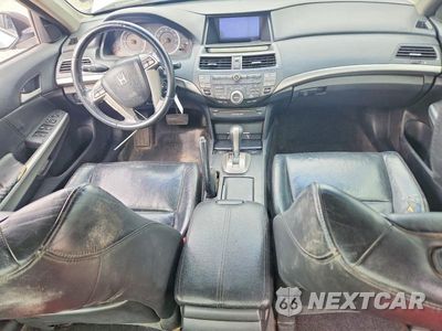 Zdjęcie 8 z 12 samochodu: 2008 HONDA ACCORD EXL VIN:1HGCP268X8A055502 - miniatura