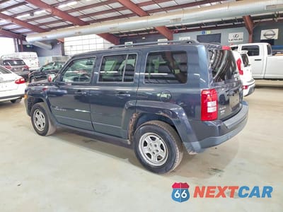 Drugie zdjęcie samochodu z przodu: 2015 JEEP PATRIOT SPORT VIN:1C4NJRBB2FD154202 - miniatura
