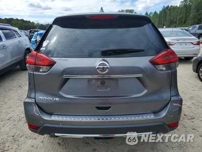 Zdjęcie 6 z 13 samochodu: 2018 NISSAN ROGUE S VIN:5N1AT2MT6JC751790 - miniatura