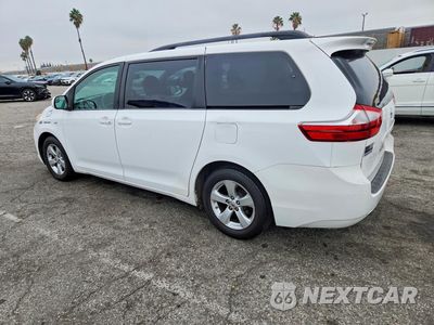 Drugie zdjęcie samochodu z przodu: 2015 TOYOTA SIENNA LE VIN:5TDKK3DC7FS608984 - miniatura