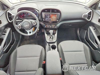 Zdjęcie 8 z 12 samochodu: 2022 KIA SOUL LX VIN:KNDJ23AU6N7164112 - miniatura