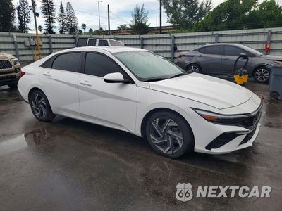 Czwarte zdjęcie samochodu z boku: 2025 HYUNDAI ELANTRA SEL VIN:KMHLS4DG6SU856366 - miniatura