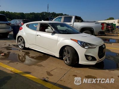 Czwarte zdjęcie samochodu z boku: 2015 HYUNDAI VELOSTER TURBO R-SPEC VIN:KMHTC6AE3FU239301 - miniatura