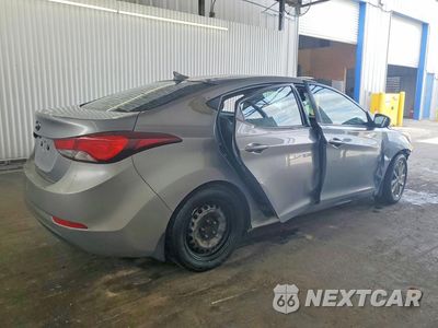 Trzecie zdjęcie samochodu z tyłu: 2015 HYUNDAI ELANTRA SE VIN:KMHDH4AE4FU419347 - miniatura