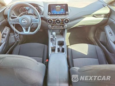 Zdjęcie 8 z 12 samochodu: 2025 NISSAN SENTRA SV VIN:3N1AB8CV9SY392833 - miniatura