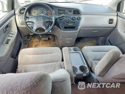 Zdjęcie 8 z 13 samochodu: 2001 HONDA ODYSSEY EX VIN:2HKRL18661H570117 - miniatura