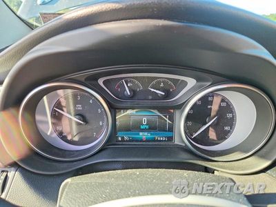 Zdjęcie 9 z 13 samochodu: 2020 BUICK ENVISION PREFERRED VIN:LRBFX1SA2LD064392 - miniatura