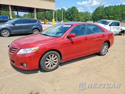 2011 TOYOTA CAMRY XLE V6 4T1BK3EKXBU614768 - główne zdjęcie licytacji z USA - miniatura
