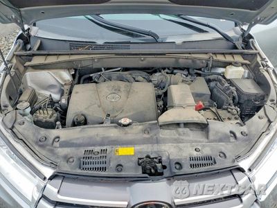 Zdjęcie 12 z 13 samochodu: 2018 TOYOTA HIGHLANDER XLE VIN:5TDJZRFH7JS555506 - miniatura