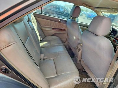 Zdjęcie 10 z 12 samochodu: 2004 TOYOTA CAMRY XLE VIN:4T1BE32K44U805648 - miniatura