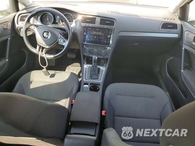Zdjęcie 8 z 12 samochodu: 2018 VOLKSWAGEN E-GOLF SE VIN:WVWKR7AU0JW907225 - miniatura