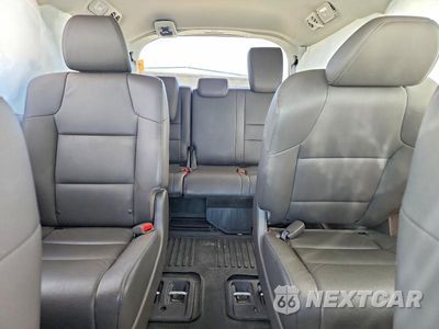 Zdjęcie 10 z 13 samochodu: 2017 HONDA ODYSSEY EXL VIN:5FNRL5H66HB002076 - miniatura