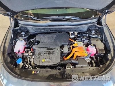 Zdjęcie 12 z 13 samochodu: 2026 KIA NIRO LX VIN:KNDCP3LE0T5336742 - miniatura