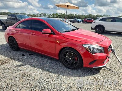 Czwarte zdjęcie samochodu z boku: 2018 MERCEDES-BENZ CLA 250 4MATIC VIN:WDDSJ4GB1JN651703 - miniatura