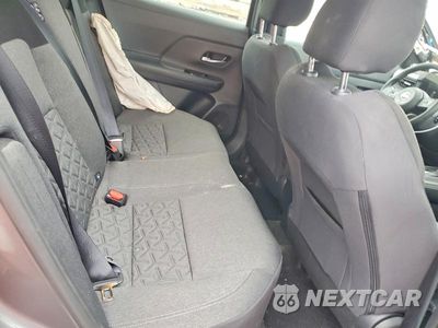 Zdjęcie 11 z 13 samochodu: 2025 NISSAN KICKS SV VIN:3N8AP6CB1SL382159 - miniatura