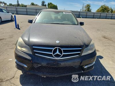 Piąte zdjęcie samochodu w środku: 2014 MERCEDES-BENZ C 250 VIN:WDDGF4HB7ER311461 - miniatura