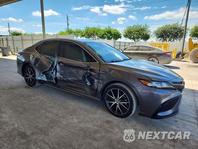 Czwarte zdjęcie samochodu z boku: 2022 TOYOTA CAMRY SE VIN:4T1G11AKXNU039210 - miniatura