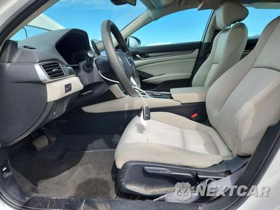 Zdjęcie 7 z 12 samochodu: 2022 HONDA ACCORD LX VIN:1HGCV1F18NA078632 - miniatura