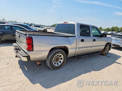 Trzecie zdjęcie samochodu z tyłu: 2007 CHEVROLET SILVERADO C1500 CLASSIC CREW CAB VIN:2GCEC13V971129394 - miniatura