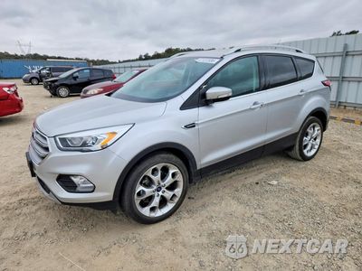 2017 FORD ESCAPE TITANIUM 1FMCU0J97HUF08822 - główne zdjęcie licytacji z USA - miniatura