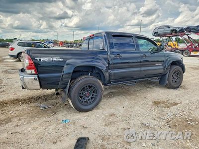Trzecie zdjęcie samochodu z tyłu: 2013 TOYOTA TACOMA DOUBLE CAB PRERUNNER VIN:5TFJU4GN9DX048045 - miniatura