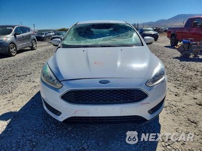 Piąte zdjęcie samochodu w środku: 2016 FORD FOCUS SE VIN:1FADP3K20GL227488 - miniatura