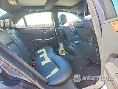 Zdjęcie 10 z 12 samochodu: 2011 MERCEDES-BENZ E 550 4MATIC VIN:WDDHF9AB7BA416958 - miniatura