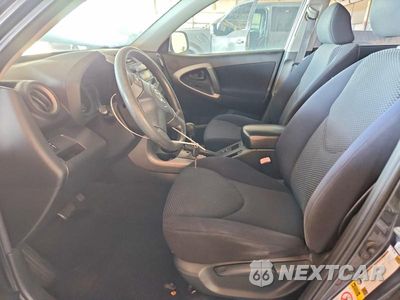 Zdjęcie 7 z 13 samochodu: 2007 TOYOTA RAV4 SPORT VIN:JTMZD32V875049885 - miniatura