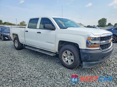 Czwarte zdjęcie samochodu z boku: 2017 CHEVROLET SILVERADO K1500 VIN:1GCUKNEC2HF188296 - miniatura