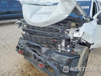 Zdjęcie 11 z 12 samochodu: 2021 CHEVROLET SILVERADO K1500 TRAIL BOSS CUSTOM VIN:1GCPYCEF6MZ390433 - miniatura