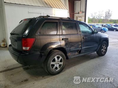 Trzecie zdjęcie samochodu z tyłu: 2008 JEEP GRAND CHEROKEE LAREDO VIN:1J8HR48N48C210877 - miniatura