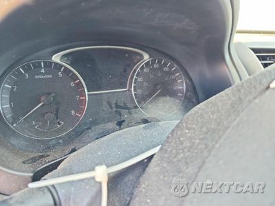 Zdjęcie 9 z 12 samochodu: 2017 NISSAN ALTIMA 2.5 SV VIN:1N4AL3AP2HC179344 - miniatura