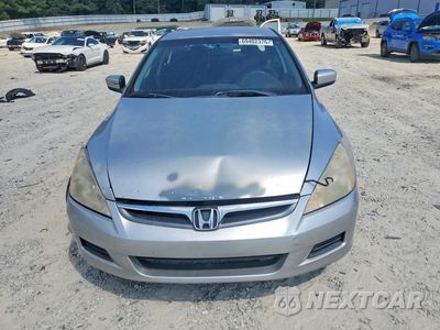 Piąte zdjęcie samochodu w środku: 2007 HONDA ACCORD SE VIN:JHMCM56307C009692 - miniatura