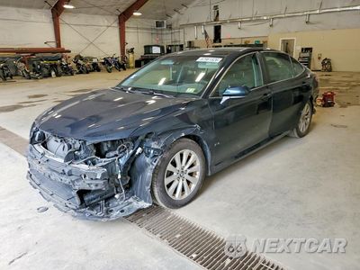 2018 TOYOTA CAMRY LE 4T1B11HK5JU656251 - główne zdjęcie licytacji z USA - miniatura