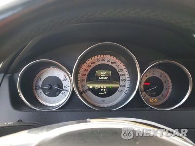 Zdjęcie 9 z 13 samochodu: 2013 MERCEDES-BENZ C 300 4MATIC VIN:WDDGF8AB6DR266643 - miniatura